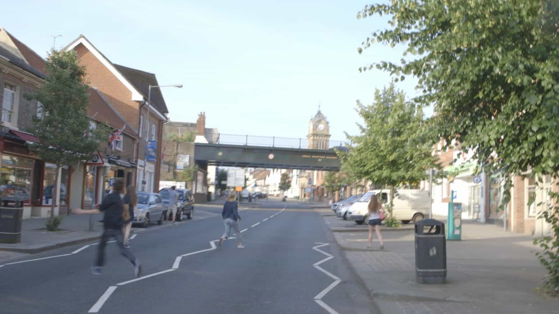 Horror Movie Review Hungerford (2014) GAMES, BRRRAAAINS & A HEAD